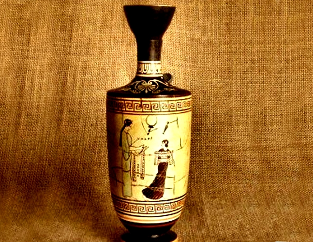 576B.jpg Red figured Lekythos
