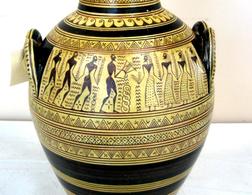 622x-1 Geometric amphora