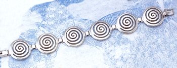 Spiral Greek key Bracelet