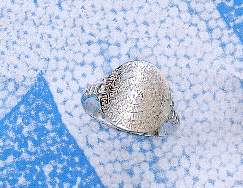 ad165.jpg Phaistos Disk Ring