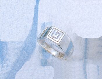 Greek Key Meander Ring