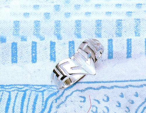 ad95.jpg Greek Key Meander Ring