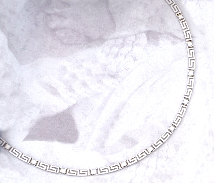 ak58.jpg Greek Key Meander Necklace