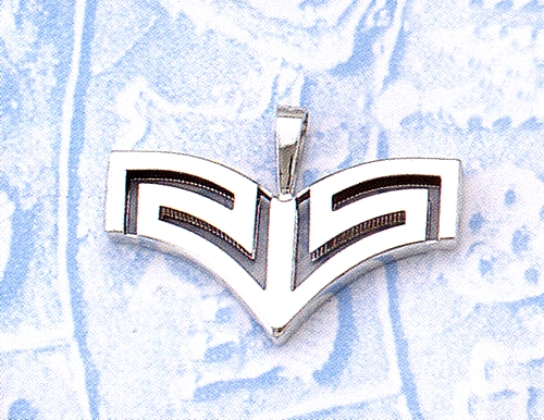 am109.jpg Greek Key Meander Pendant