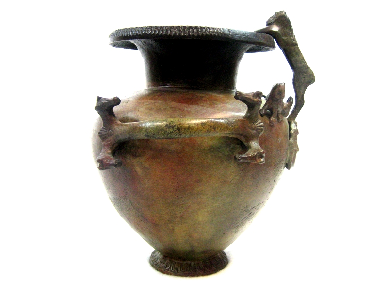 mv621.jpg Bronze Hydria of Pydna