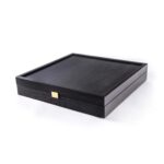 Discusthrower Chess Set - Image 5