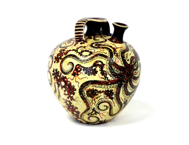 Minoan Pseudostomos, 11th century BC